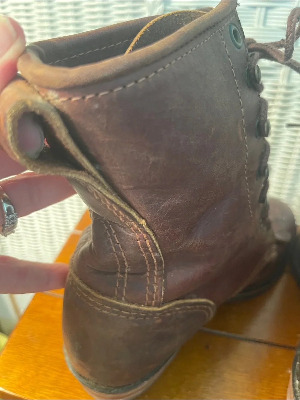 Durango Brown Leather Lace-Up Kiltie Paddock Work Boots Vibram Sole size 7.5D